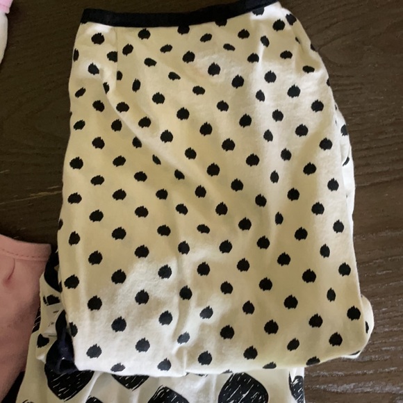 2/$10 NWOT Baby Girl Swaddles Bundle (5) - Picture 5 of 15